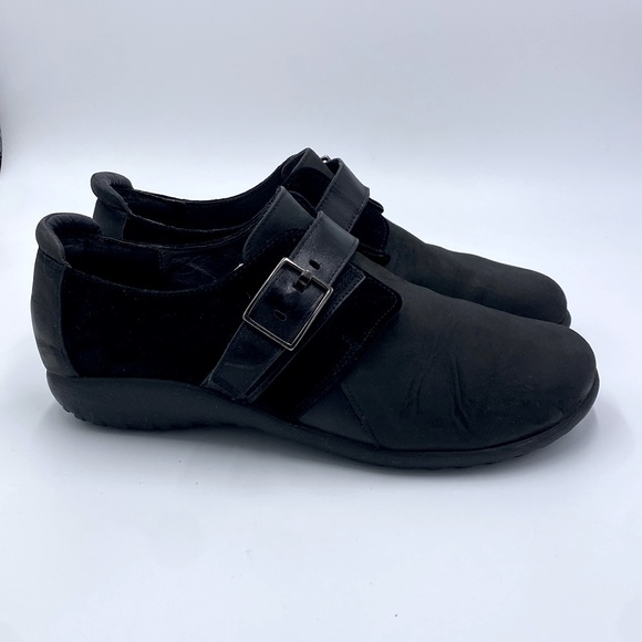 Naot size 42 suede clogs one strap leather